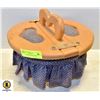 Image 1 : SEWING BOX WOOD HEARTS
