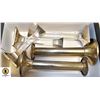 Image 1 : 2 SETS OF CANDLESTICK HOLDERS