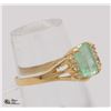 Image 2 : 10 KT YELLOW GOLD AND EMERALD RING SZ 6