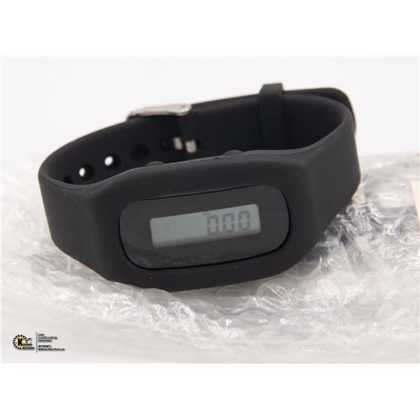 CLAIRE'S ACTIVITY TRACKER WITH LCD DISPLAY