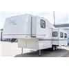 Image 4 : 2000 TRIPLE E TOPAZ TOURING EDITION 5TH WHEEL, 32'