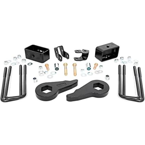 NEW REPACKED ROUGH COUNTRY 2.5" LEVELING LIFT KIT