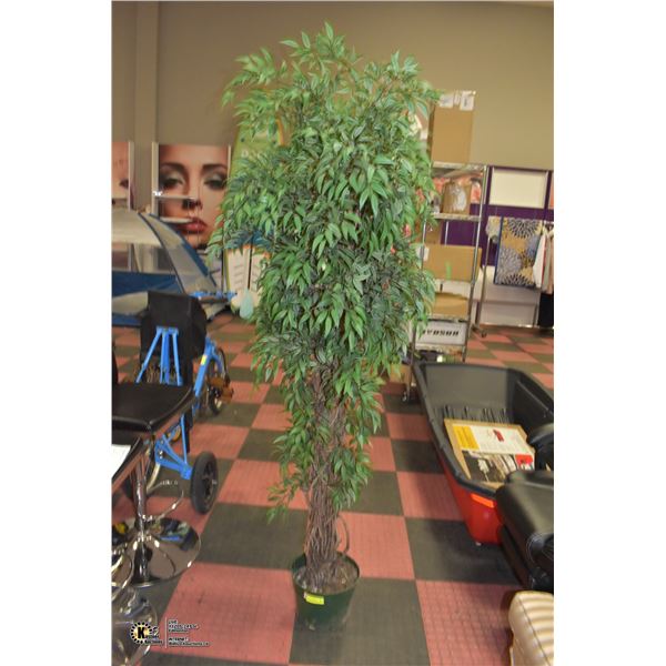 6FT ARTIFICIAL TREE