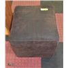 Image 1 : BROWN FABRIC OTTOMAN 16" X 16" X 18"