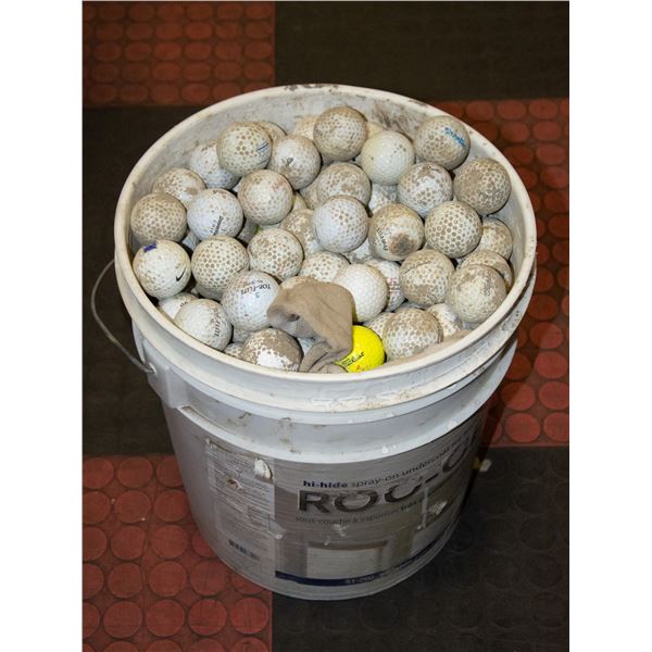 5 GALLON BUCKET OF GOLF BALL