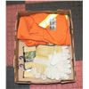 Image 1 : FLAT OF VARIOUS WORK GLOVES + COVERALLS