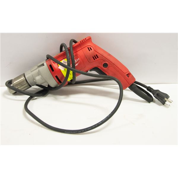MILWAUKEE 1/2" DRILL