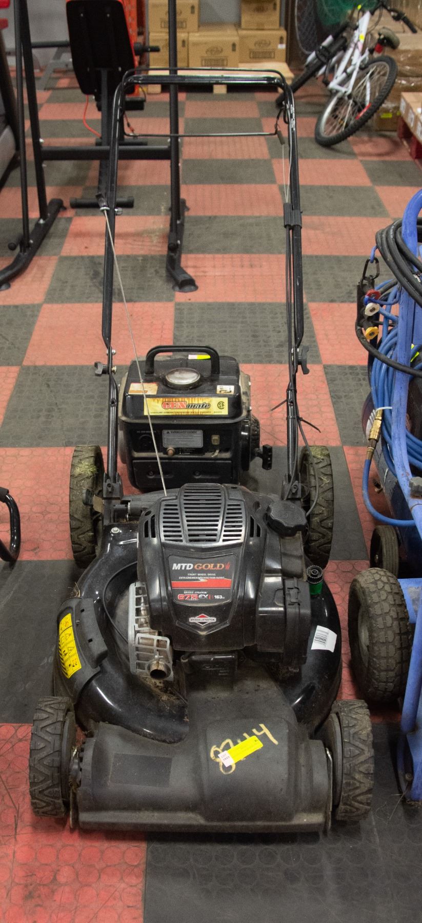 BRIGGS & STRATTON MTD GOLD LAWN MOWER FWD 163CC