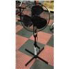 Image 1 : ASSEMBLED BLACK MAINSTAY 16" STAND UP FAN