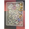 Image 1 : FLAT OF VARIOUS WOOD FASHION BRACELETS NEW