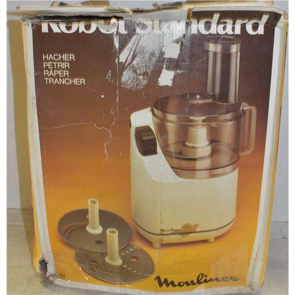 FOOD PROCESSOR