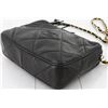 Image 4 : Chanel Vintage Black Quilted Leather Diamond CC Camera Crossbody Bag