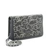 Image 2 : Chanel Wallet on Chain CC Studded Canvas