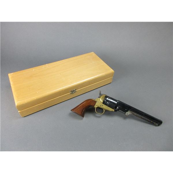 Fllipietta Percussion Revolver- .44- 7.5" Barrel- Presentation Box- Fair Condition- #529678