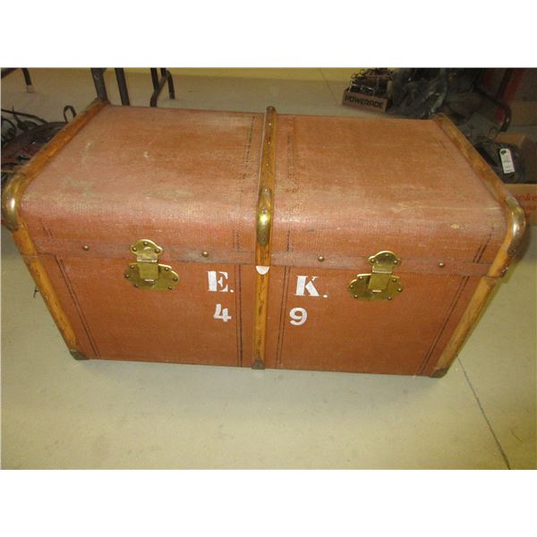 Antique Trunk With Tray- Good Condition