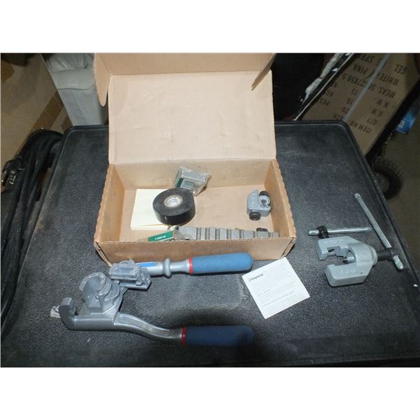 Small Tube Bender & Ridgid Tool