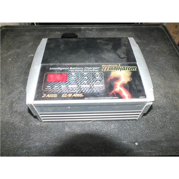 Motomaster Battery Charger