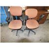 Image 1 : 2 Computer Chairs & 1 Desk