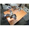 Image 1 : 2 Bathroom Sink Faucets