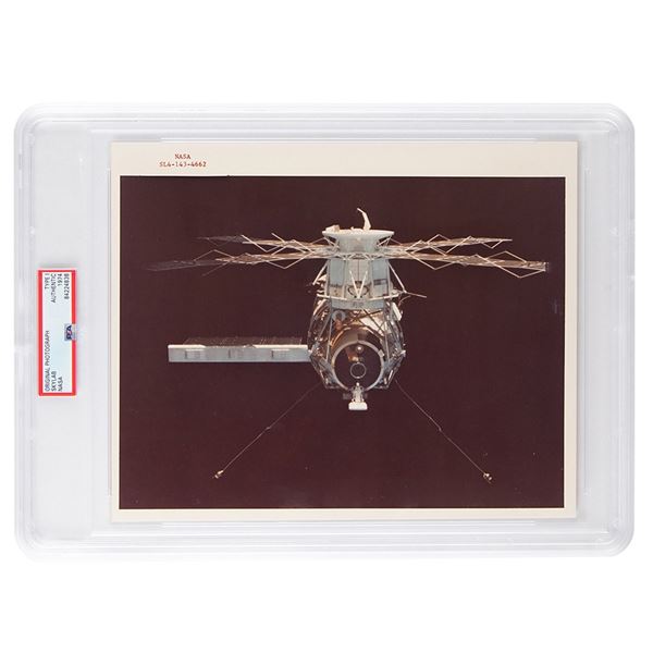 Skylab 4 Original 'Type 1' Photograph