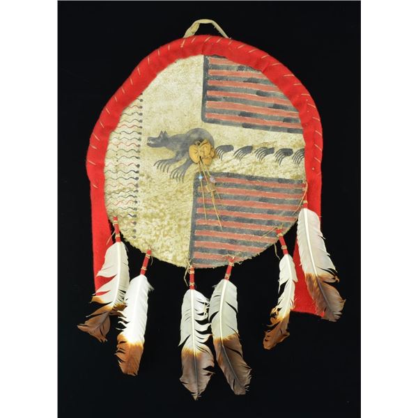 DECORATIVE AMERICAN INDIAN SHIELD.