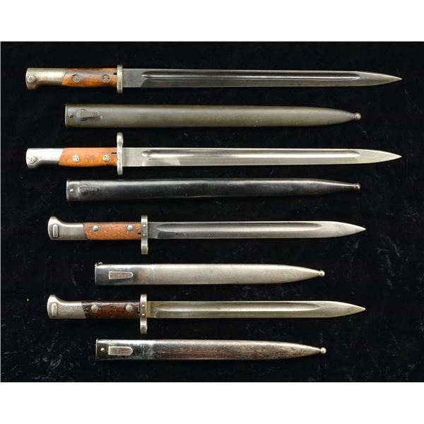 GROUP OF 4 EASTERN EUROPEAN BAYONETS.