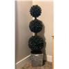 Image 1 : Large Potted Artificial Plant