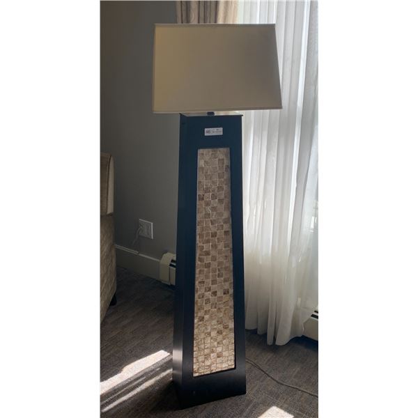 Beautiful Mosaic-Look Floor Lamp