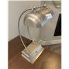 Image 2 : Banker-Style Metallic Desk Lamp