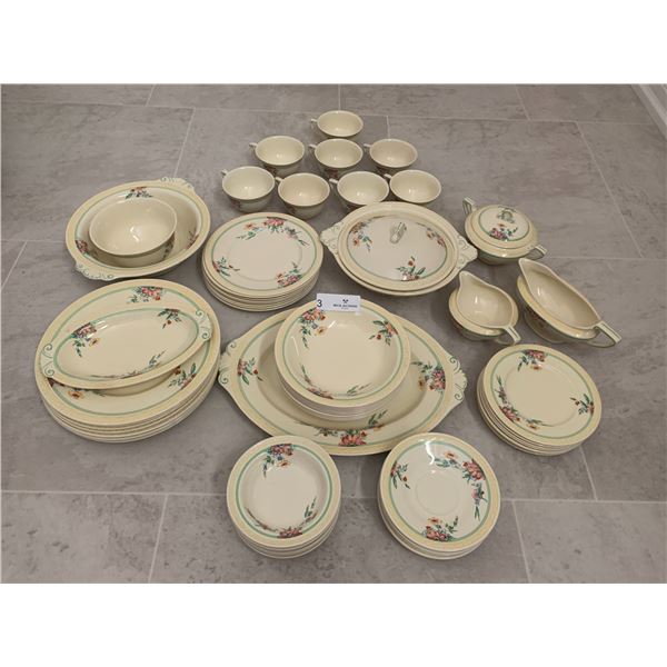 Vintage Floral Pattern China - J& G Meakin England -"Sunshine" Reg #561073, SOL391413