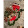 Image 1 : Assorted Christmas Decorations