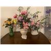 Image 1 : 3 x Flower Pots w/ Artificial Flowers