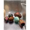 Image 2 : 6 x Ukrainian Pysanky (Easter Eggs) & Handmade Psyanka Candle