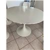 Image 2 : Round White Dining Table, 2 x Chairs, & Footrest