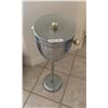 Image 1 : Art Deco Standing Champagne Ice Cooler