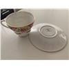 Image 3 : 12 x Teacups w/ Matching Saucers