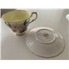 Image 5 : 12 x Teacups w/ Matching Saucers
