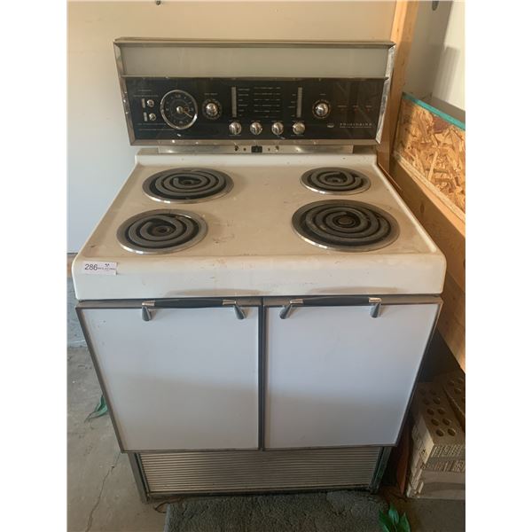 Vintage Frigidaire Oven