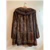 Image 4 : Vintage Hurtig Ltd. Furriers Genuine Fur Women's Coat