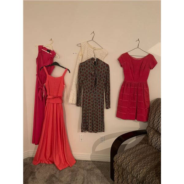 5 x Vintage Women's Dresses