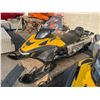 Image 1 : 2015 SKI-DOO SKANDIC 900 ACE SNOWMOBILE, BLACK, VIN# YH2SLDFA9FR000668