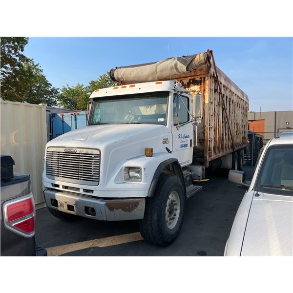 1998 FREIGHTLINER FL106, 2DR CAB CHIP TRUCK, WHITE, VIN #1FVX8HCB9WH991894