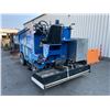 Image 2 : *TOW* ZAMBONI 520, ICE RESURFACER, BLUE SER #7688