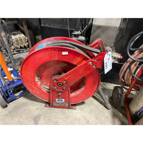 REELCRAFT RED INDUSTRIAL WALL MOUNTED HOSE REEL WITH HYDRAULIC HOSE