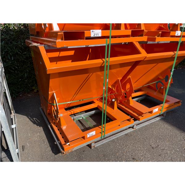 GREATBEAR ORANGE METAL INDUSTRIAL FORKLIFT DUMP BIN W43  X D40  X H40 