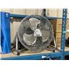 Image 1 : 3 INDUSTRIAL ELECTRIC FLOOR FANS