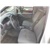 Image 7 : 2012 NISSAN FRONTIER, 4DR SUV, WHITE, VIN 1N6AD0FV7CC474328
