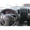 Image 9 : 2012 NISSAN FRONTIER, 4DR SUV, WHITE, VIN 1N6AD0FV7CC474328