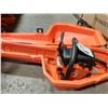 Image 2 : DOLMAR PS-421 GAS-POWERED CHAIN SAW IN HARD TRANSPORT CASE