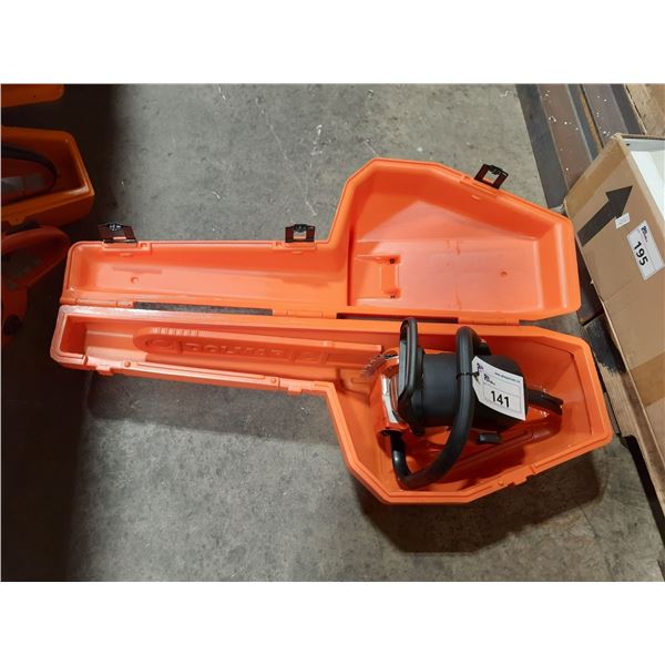 DOLMAR PS 421 GAS POWERED CHAIN SAW IN HARD TRANSPORT CASE dolmar-ps-421-gas-powered-chain-saw-in-hard-transport-case